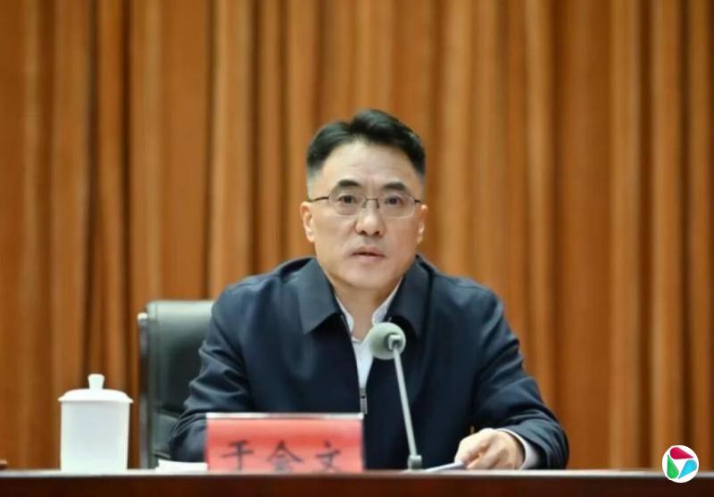 10�µݲ�Ϊ����ίԱ�� �ڻ������º��ͺ�����ί���