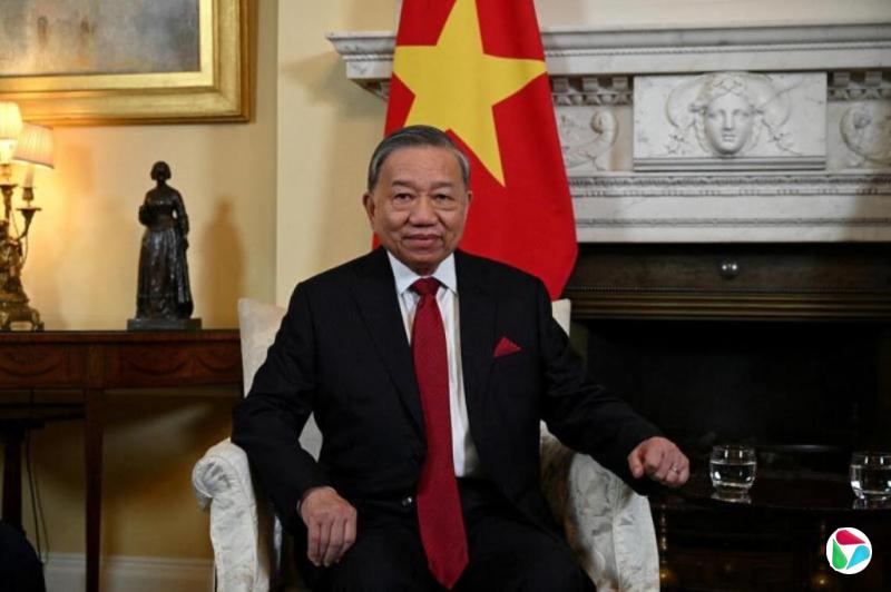 ֪����ʿ�����ֽ�����������Խ������Ǻ͹�����ϯ