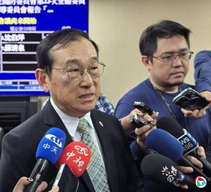 ̨��Ա����սӢ�۶���̨��