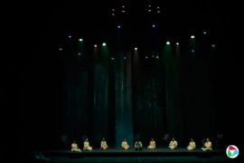 ���ϴ���һ��������ϲ����ͷ