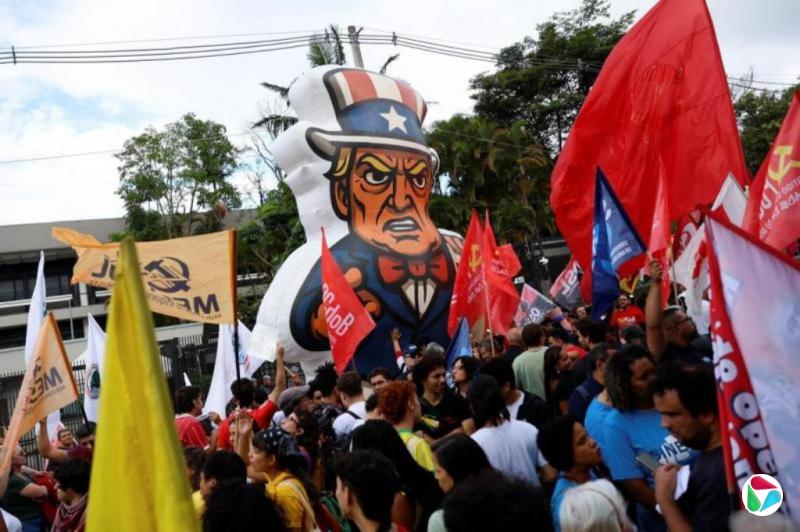 ���ί��������˭����һ�Ź��ƣ�