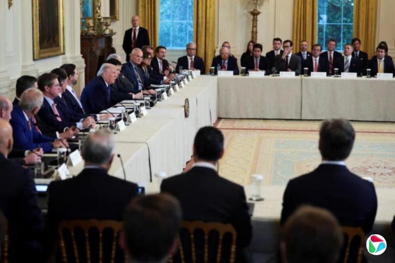 ������ʩѹʯ�;�ͷ��ί������Ͷ������1000����Ԫ