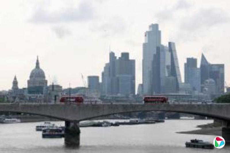 ����˹����һ��Ӣ���⽻�� �����뾳