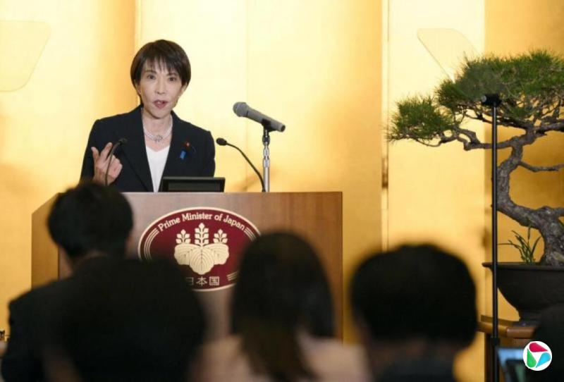 ����ǿ���ձ�ӵ�˲����϶���������