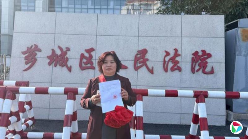 ����Ů���˷��������������� 3������ҹ����⳥���������