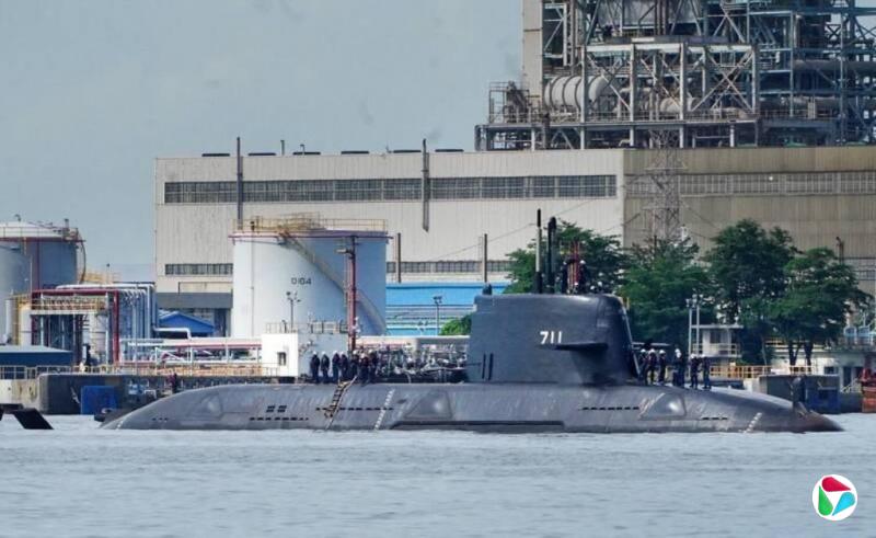 台湾自制潜舰据报今首次进行下潜测试
