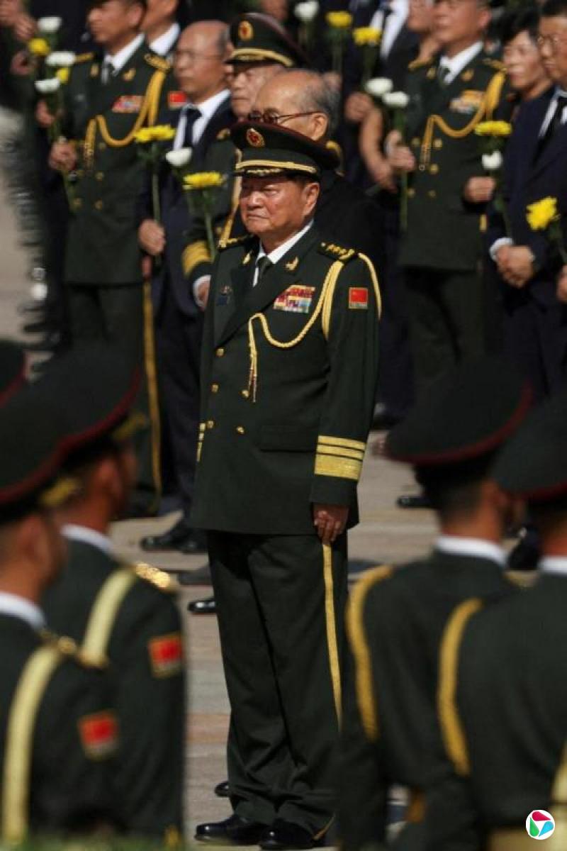 �й���ί�߲���ջ�ʹ��̨ս�Զ�������