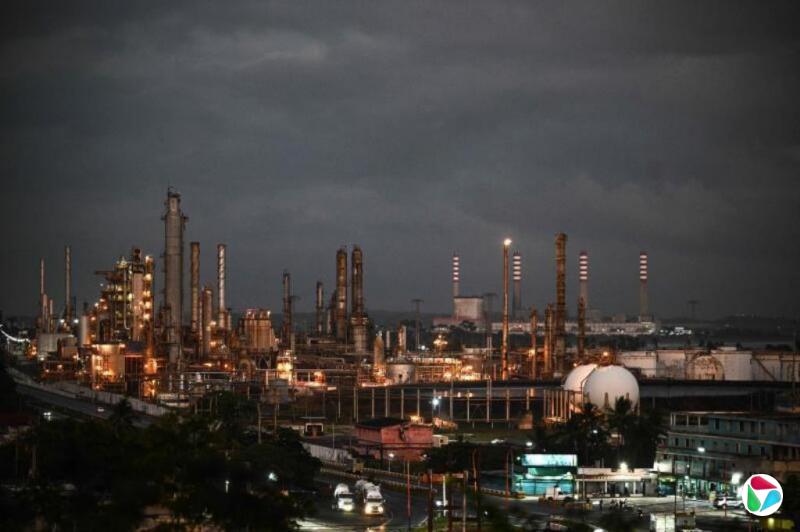 ��Ϣ��ʿ���й�ʯ���ݻ��������������Ƶ�ί������ʯ��