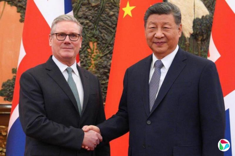 ϰ��ƽ��˹��Ĭ����ӢӦ��ͬ�����ͼ��ж������