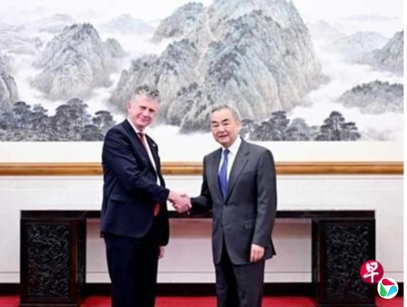 �����Ӣ�������ʣ�˹��Ĭ��ʷ�Էû�Ӧ����ʷ�Գɹ�