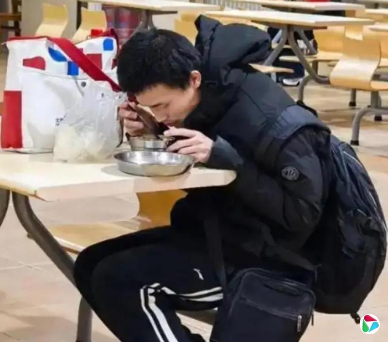 Τ���Ȼ�Ƹ����Ƹ������