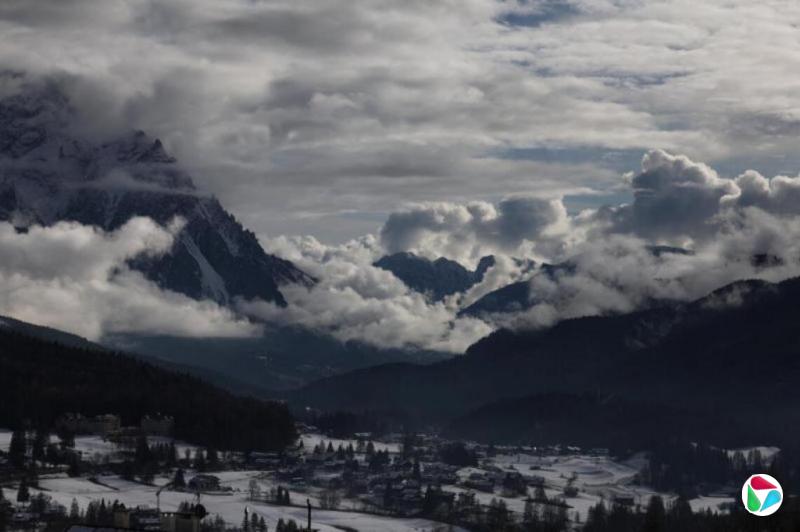 �й���ѧ��������������׵�ɽ��ʧ��