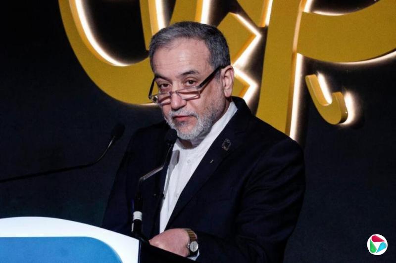 ����������̸����Ա�������� ��һ�ֻ�̸�������족����