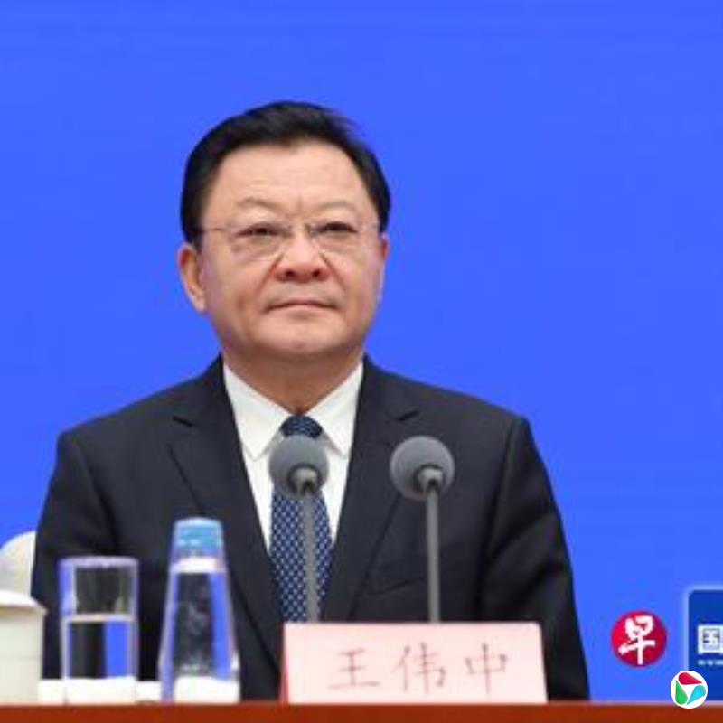 ���ɹ�һ������ΰ�У������ȡ���ܳ�����ϼ�����ѵ