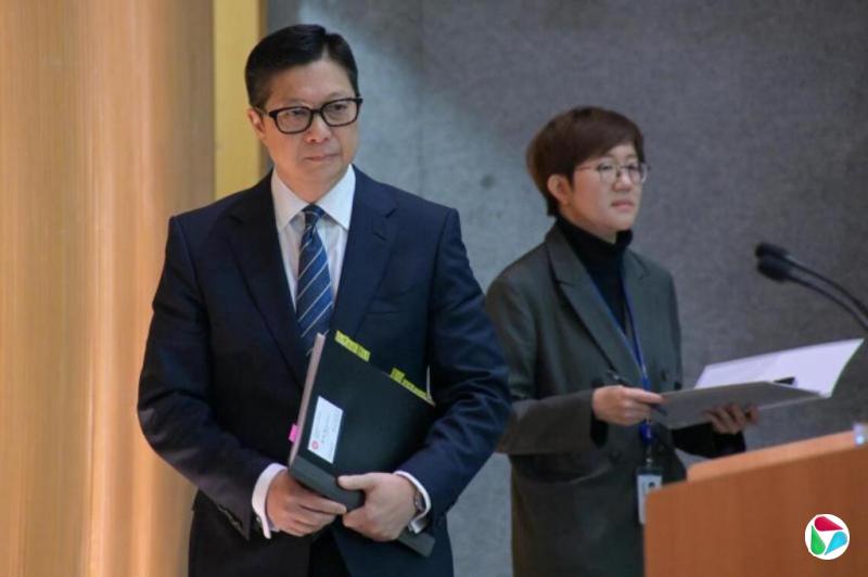 �˱�ǿ�º�������ý��������Ӣ��Į��֤��