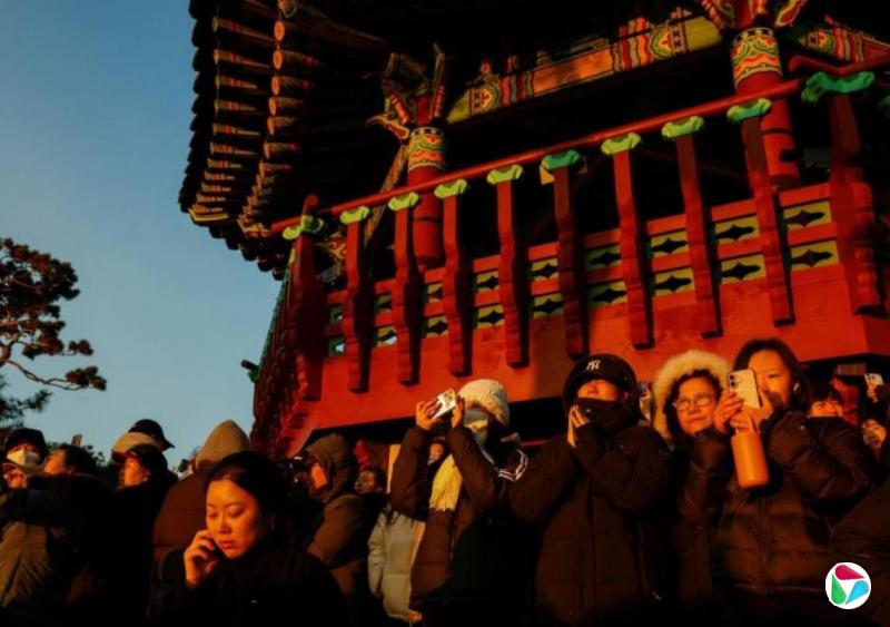 ����죺�ձ�ʧ�裬�й��ο�ӿ�򺫹���żȻ�������ƣ�