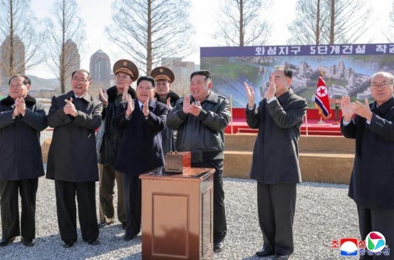 �����������ڵ��������ƶ��¾���Ŀ��