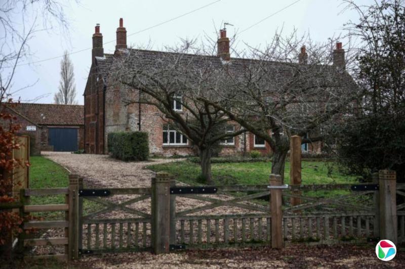 ������Ӣ���������˹�����ܵܰ���³����