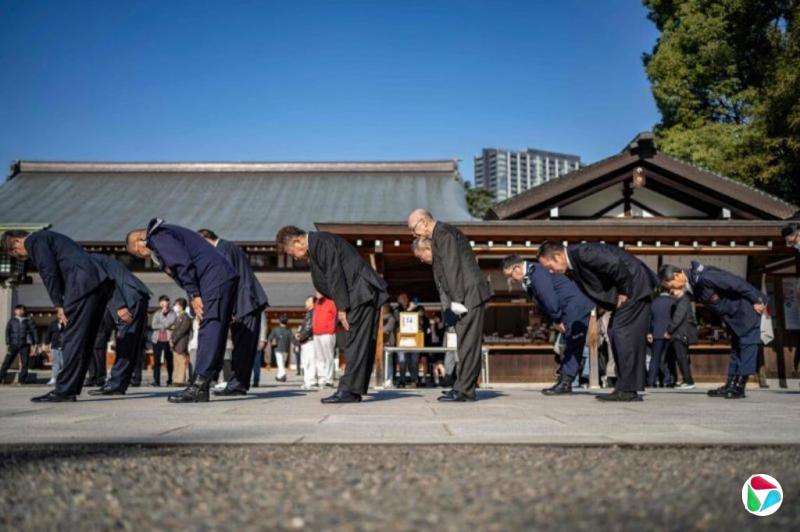 ��ף�ۣ�Ī�á����վ���������ɡ����վ�������