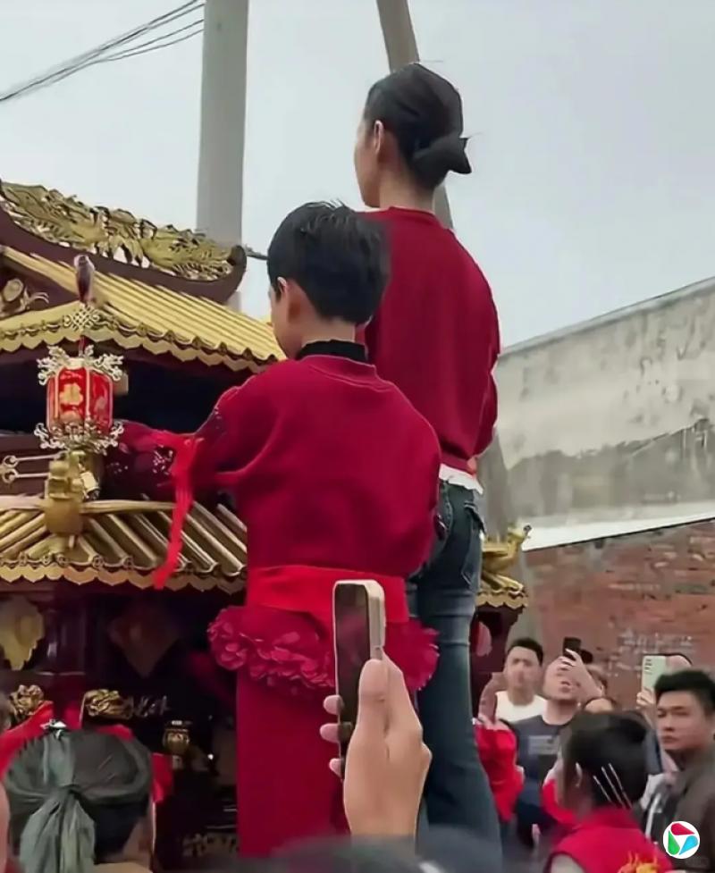 ����죺��С���桱��������ķ籩