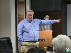 ����ǰ�߹�Τ�����������ί����ϴ����Ա�����ϲ���