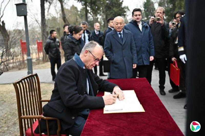 默茨访华写下德诗人《孔夫子的箴言》诗句