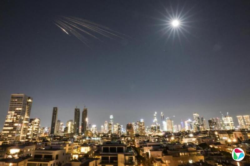 ����ս�𱬷�һ���ݽ��� ���ʶ���ʩѹͼ��ʹ�����˱�