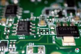 �й��뵼��ҵ����������������ٹ�֮�������й��氢˹��