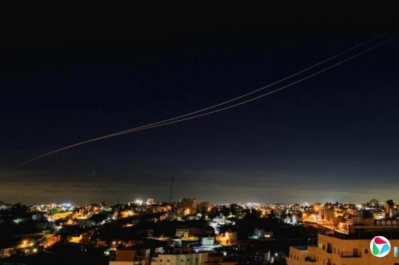 ������ͻ���� ̨���ò�����4��ǰ̨����Ȼ�����Ϲ�