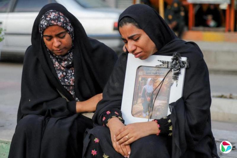 ������Ǵ������ŮУ���Ϯ�¼� ������������