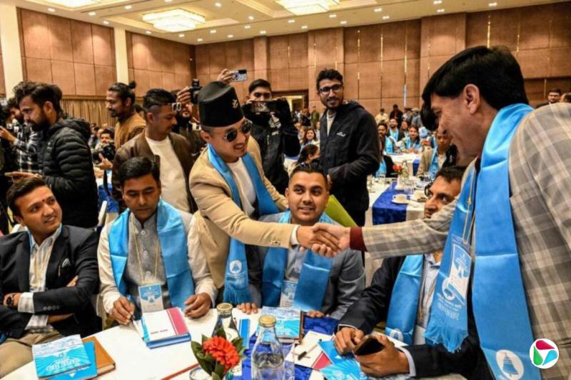 �����ƣ��Ჴ����ѡ��ġ����ǡ��롰Զ�ǡ�