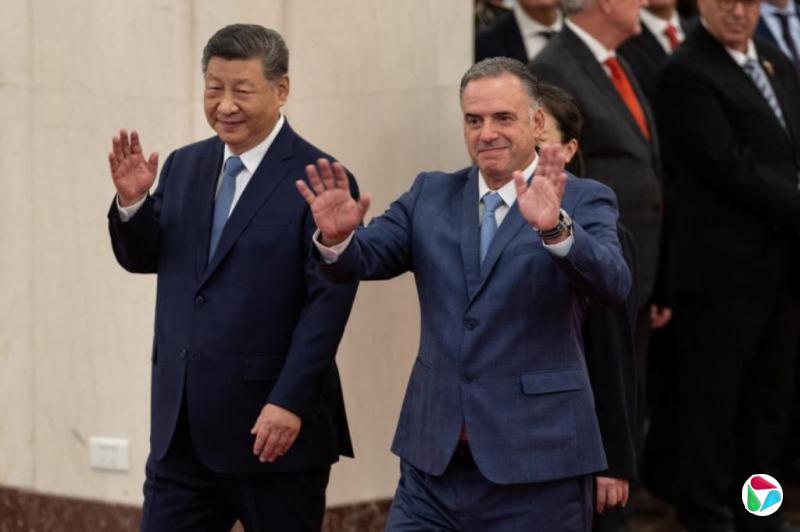 习近平:支持拉美国家维护自身主权安全