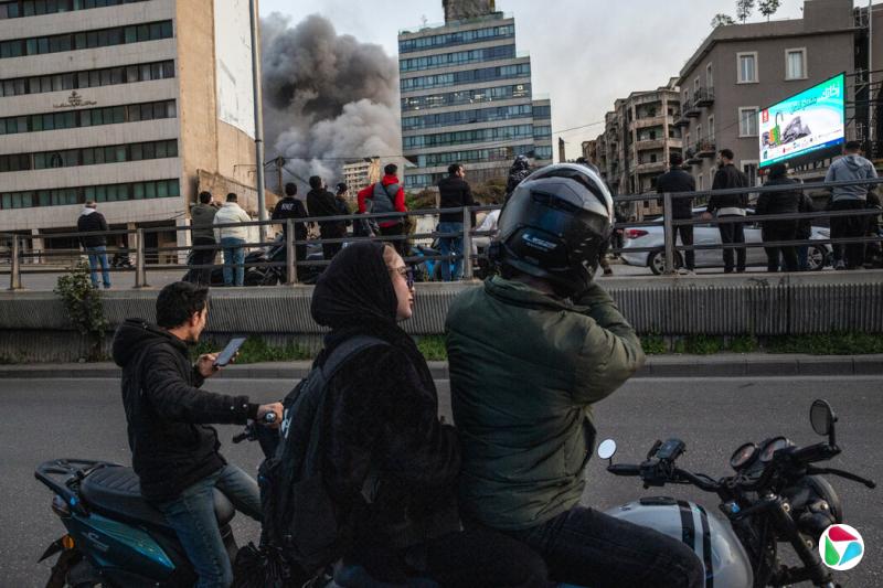 上周贝鲁特发生爆炸,浓烟升腾。