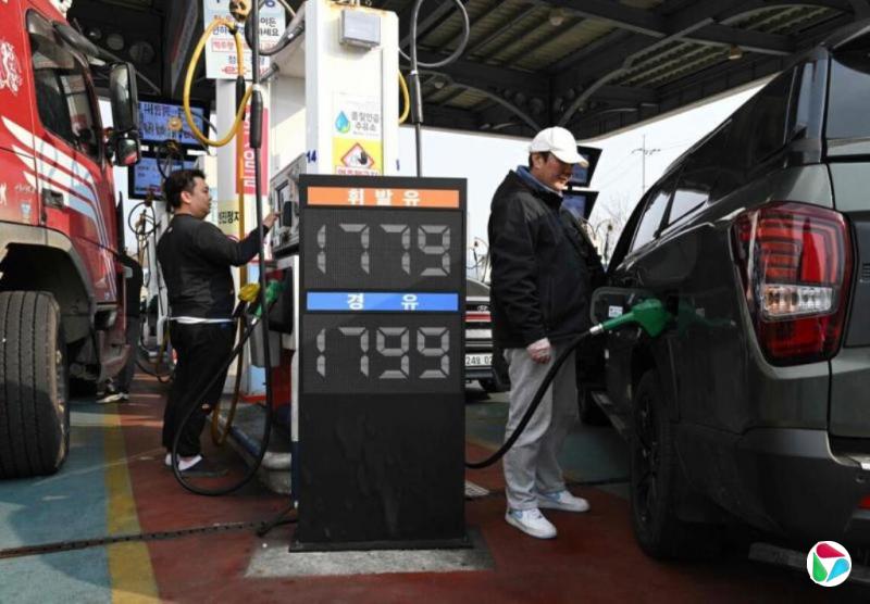 �պ��������������ͷ�ʯ�ʹ���  Ԥ���ж�ս���ش�����