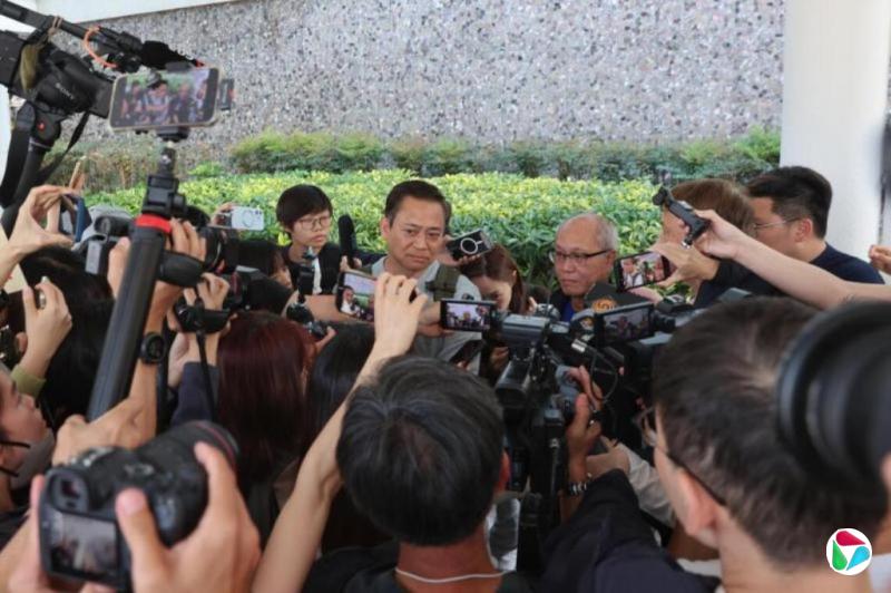 �긣Է���ֵ�������֤�ᡡ�۸���ʦ�����������Ա��н���ͨ�籨��