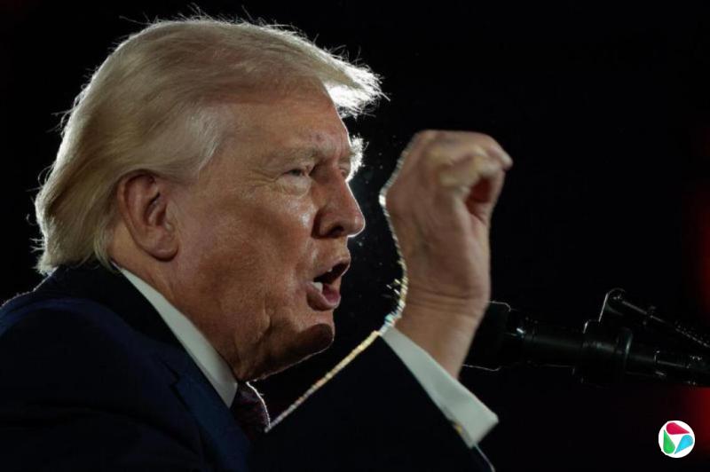 称伊朗“恳求”达成协议 特朗普警告再不认真就太迟了