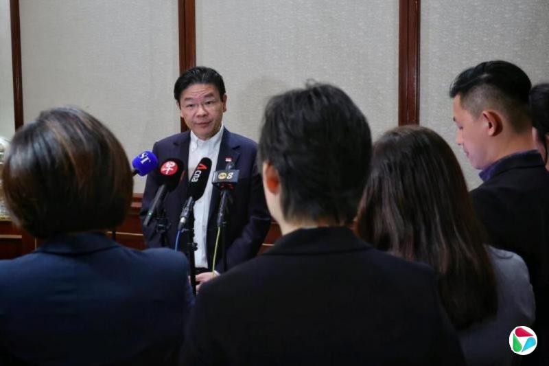 一前一后访问日本和中国 黄总理:并非有意预设