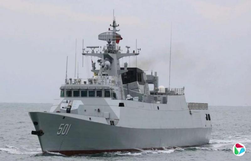 中国海军新导弹护卫舰石河子舰首次亮相