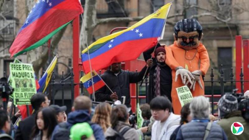 ʾ���߼�����Ԯ��������ί��������ͳ�����˹?�����ޣ������˻�����ί���������첢���š��ͷ������ޡ��ı��һ�����ӻ��߾�һ�����͵������޲�żģ�ͣ���ż��������������������