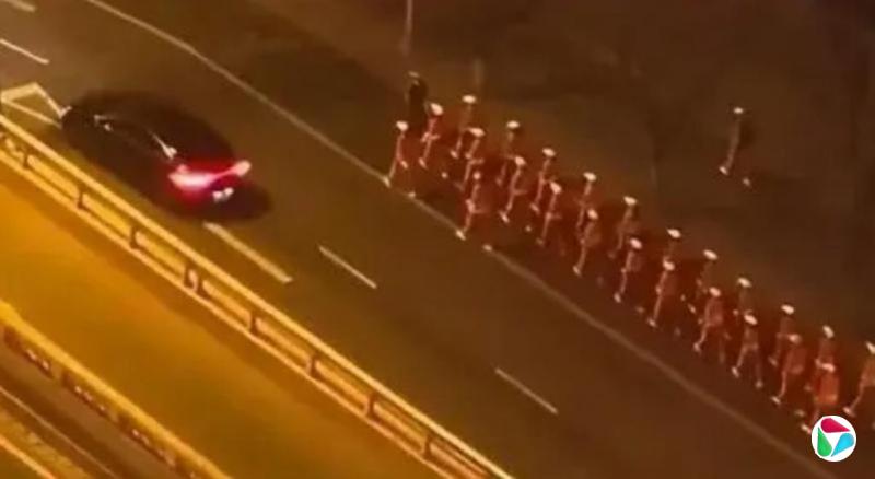 ̫ԭ�����ű�Լ̸  ������ͣ�