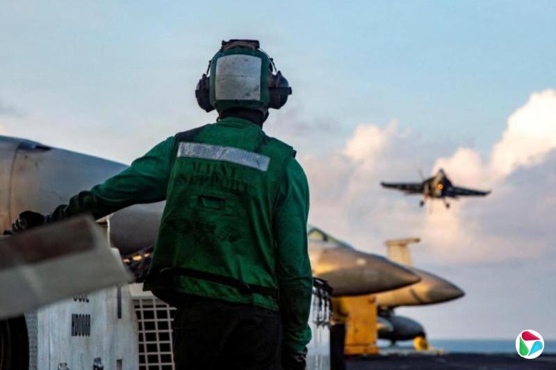 365��������Ա�����ʾ����ж�������