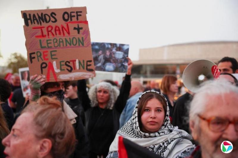 ��ɫ�������˱�����սʾ�� ����������ֹ��ս��