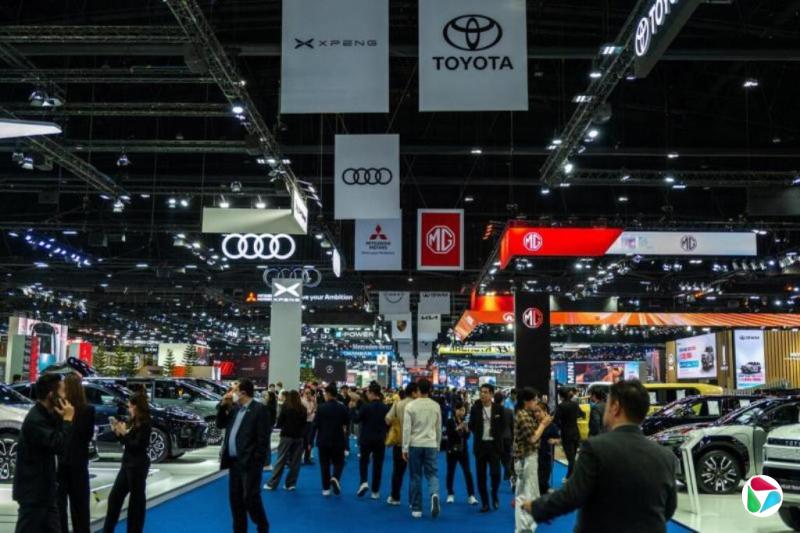 �й����������ȳ�չԤ�����״γ�Խ��ϵ��