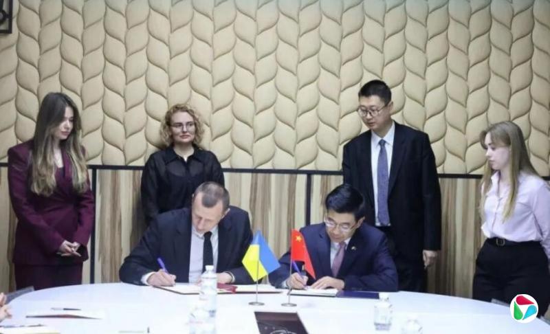 ����ǩ���ڿ���С����仪�鶨��