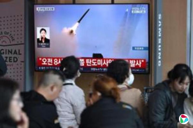 韩媒:朝鲜再向东部海域发射不明弹道导弹