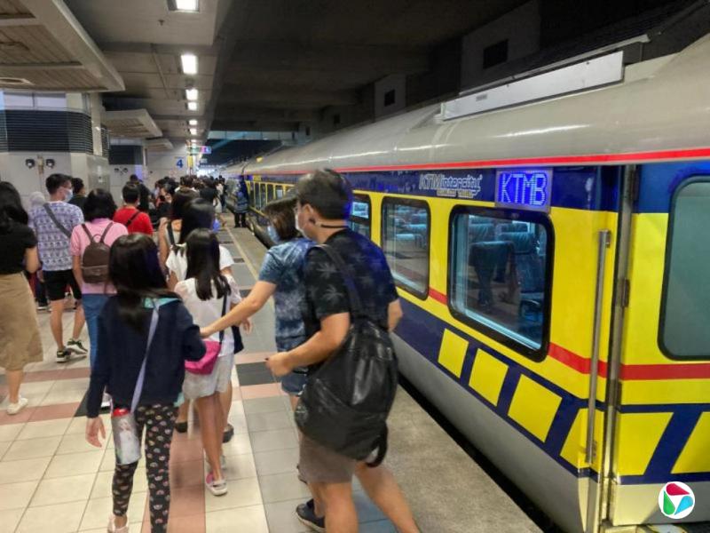 刘嘉铿:告别地不佬短程火车