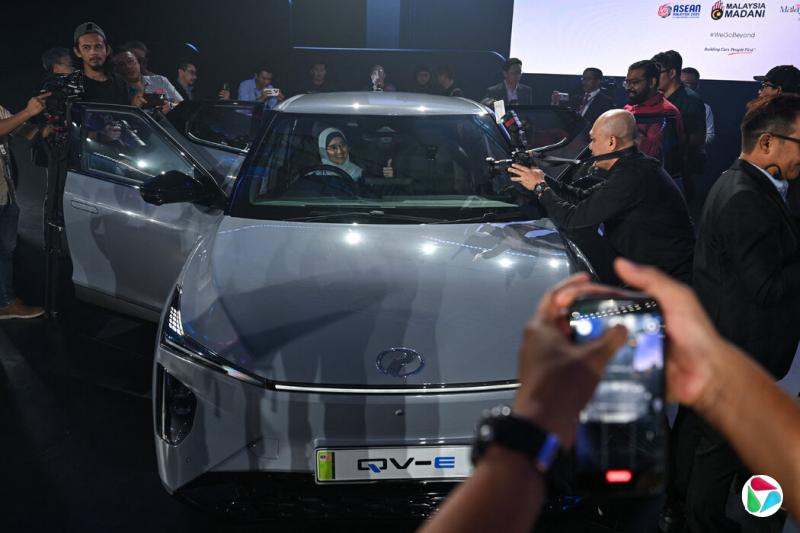 ȥ��12�£��������ǵ�����������Perodua�ڼ�¡�µ�һ����������չʾ��һ���Լ������ĵ綯����