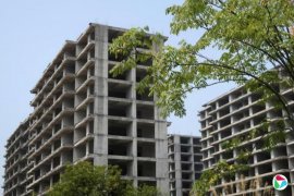 �й�3���·��۸������խ һ�߳��л��Ȼ���