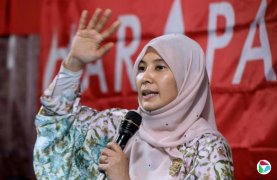 �ߺ�������ͷһ������˭��ָ���¼���