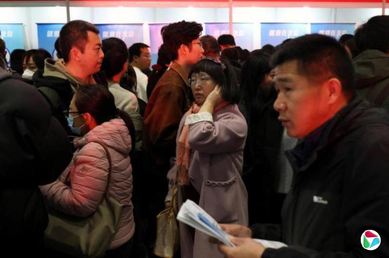 �й��ٷ�ǿ���Ϸ����¾�ҵȺ��Ϸ�Ȩ��